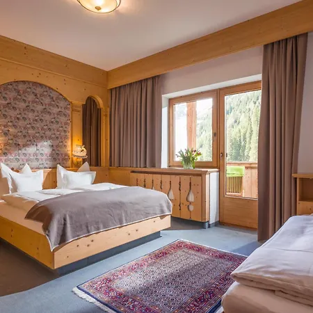 Hotel Almhof-3